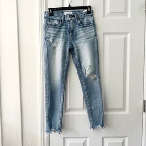 Moussy Denim Mid Rise Distressed Busted Knee Raw Ankle Hem Skinny Jeans 25